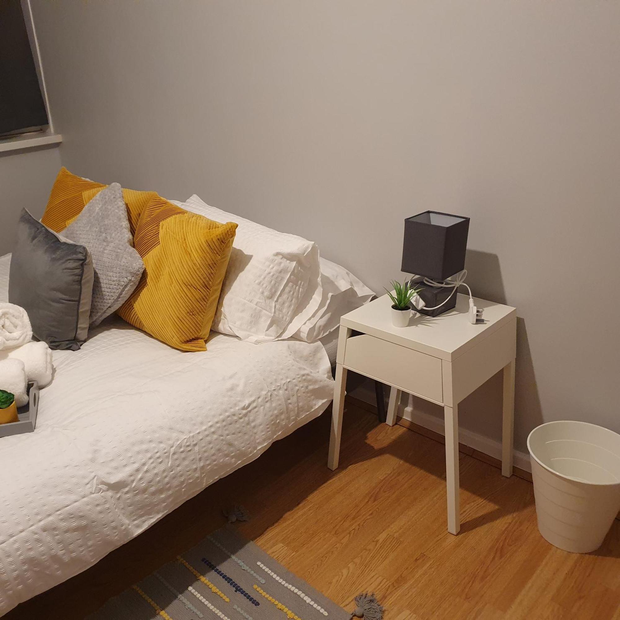 Отель Yolo House Лондон Экстерьер фото